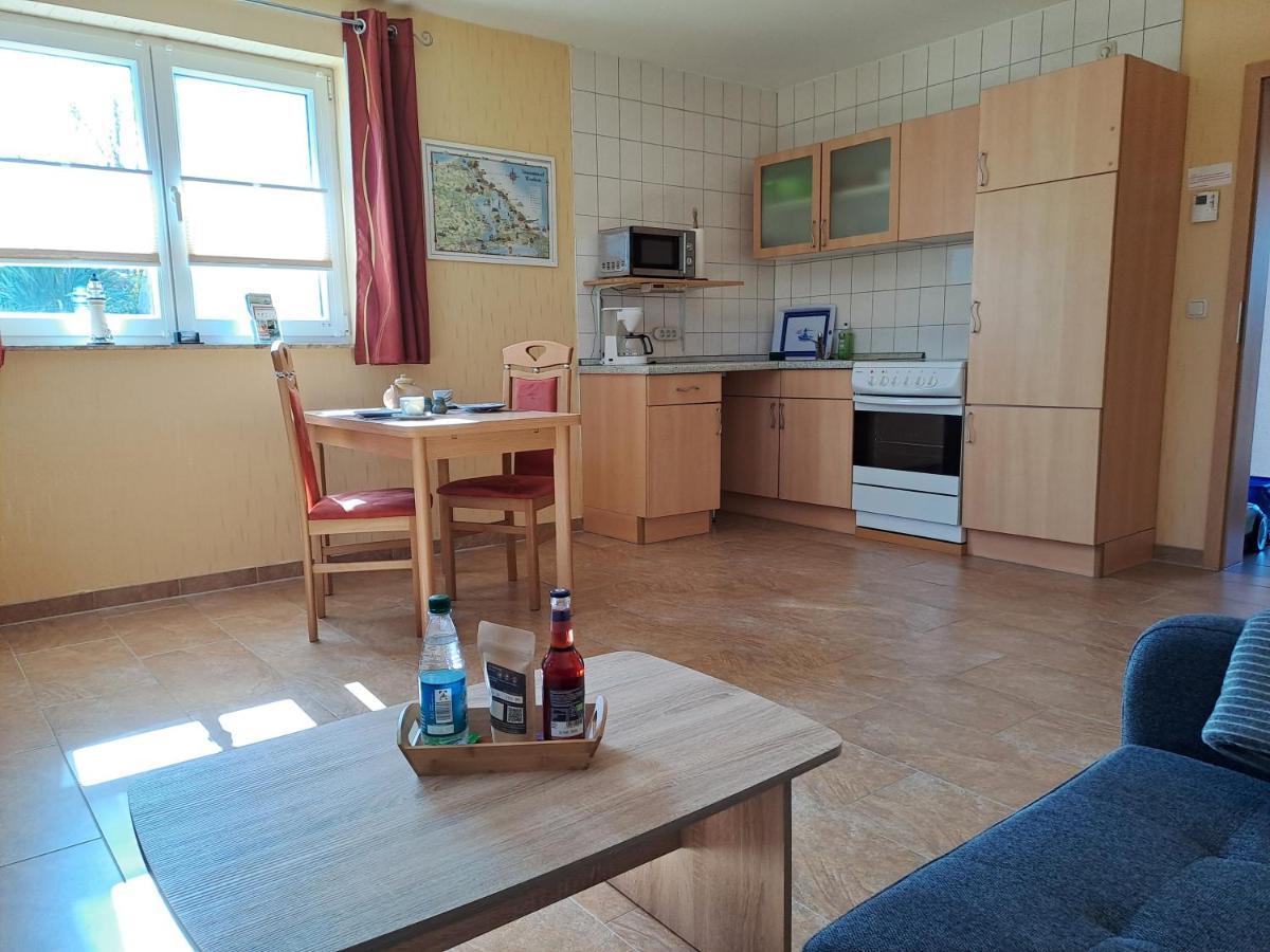 Ferienwohnung Riemer Garz  Buitenkant foto